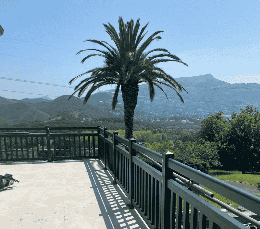 bardage réalisé à salies de béarn par b2 menuiserie